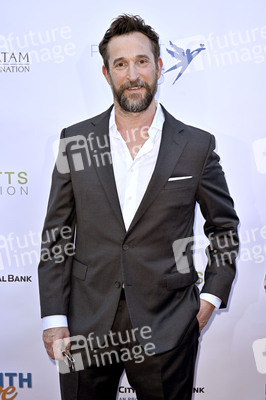 Charity Event 'Project Angel Food's Lead With Love' in Los Angeles