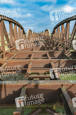 Dömitzer Eisenbahnbrücke in Langendorf