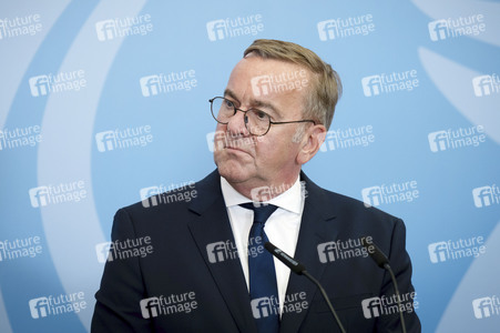 Pressekonferenz nach der Sitzung des Bundeskabinetts in Berlin