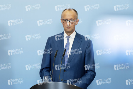 Pressekonferenz nach der Sitzung des Bundeskabinetts in Berlin
