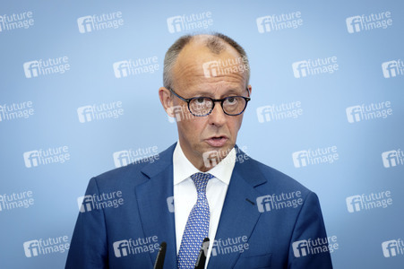 Pressekonferenz nach der Sitzung des Bundeskabinetts in Berlin