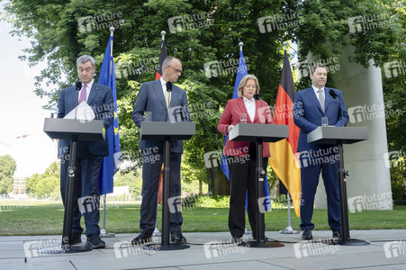 Pressekonferenz zu den Ergebnissen des Koalitionsausschusses in Berlin