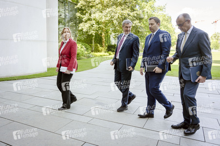 Pressekonferenz zu den Ergebnissen des Koalitionsausschusses in Berlin