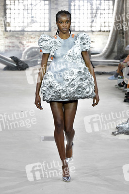 Marina Hoermanseder Fashion Show auf der Berlin Fashion Week S/S 2027 in Berlin