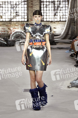 Marina Hoermanseder Fashion Show auf der Berlin Fashion Week S/S 2027 in Berlin