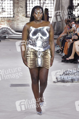 Marina Hoermanseder Fashion Show auf der Berlin Fashion Week S/S 2027 in Berlin