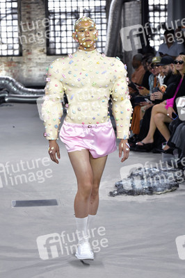 Marina Hoermanseder Fashion Show auf der Berlin Fashion Week S/S 2027 in Berlin
