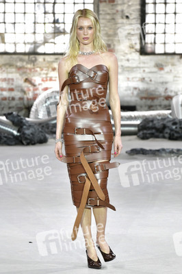 Marina Hoermanseder Fashion Show auf der Berlin Fashion Week S/S 2027 in Berlin