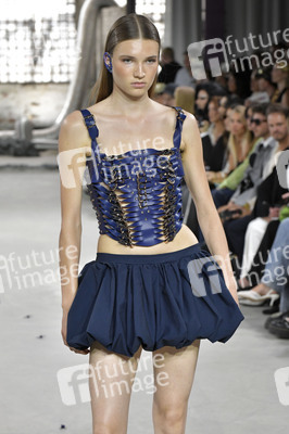 Marina Hoermanseder Fashion Show auf der Berlin Fashion Week S/S 2027 in Berlin