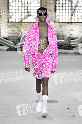 Marina Hoermanseder Fashion Show auf der Berlin Fashion Week S/S 2027 in Berlin