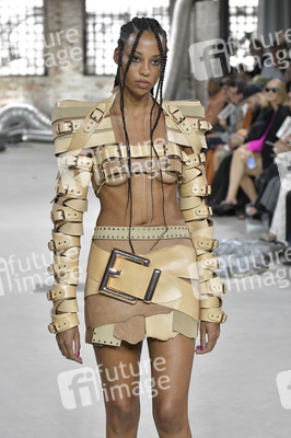 Marina Hoermanseder Fashion Show auf der Berlin Fashion Week S/S 2027 in Berlin