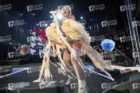 Konzert von Rita Ora in Wolfsburg