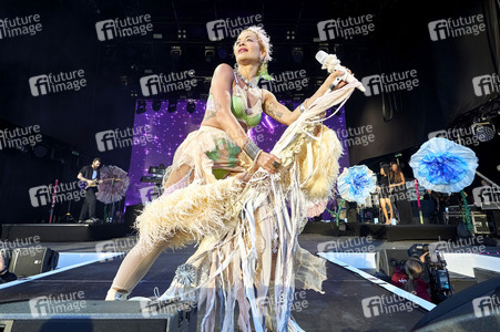 Konzert von Rita Ora in Wolfsburg