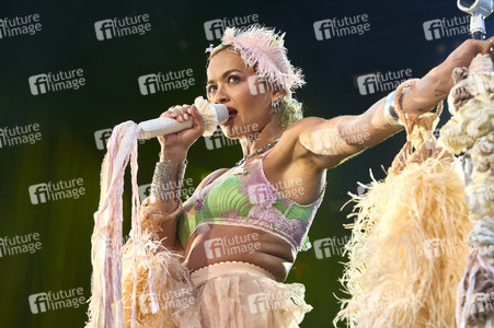 Konzert von Rita Ora in Wolfsburg