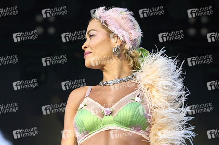 Konzert von Rita Ora in Wolfsburg