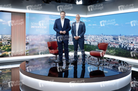 ARD-Sommerinterview mit Lars Klingbeil in Berlin