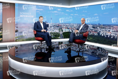 ARD-Sommerinterview mit Lars Klingbeil in Berlin
