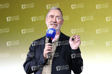 Verleihung der 'Gläsernen Leinwand' an Roland Emmerich in Hamburg