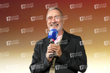 Verleihung der 'Gläsernen Leinwand' an Roland Emmerich in Hamburg