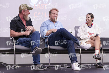 'From Atlanta to Paris 2' Convention in Paris