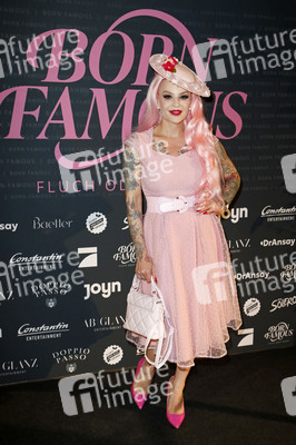 Reality-Doku Screening 'Born Famous' in Hamburg