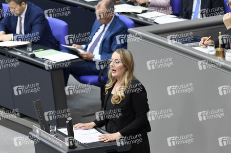 89. Sitzung des Deutschen Bundestages in Berlin