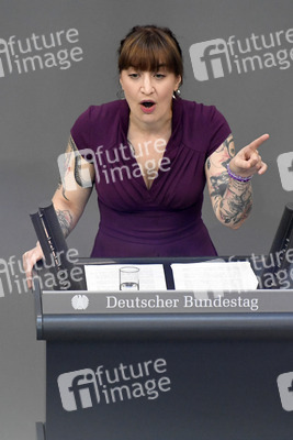 90. Sitzung des Deutschen Bundestages in Berlin