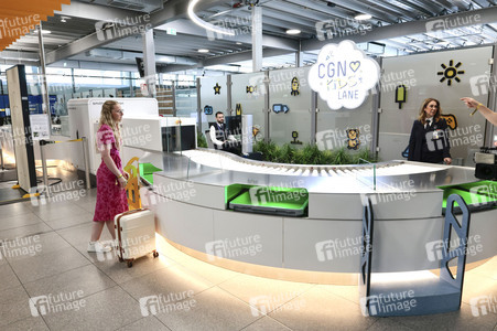 Sicherheitskontrolle am Flughafen Köln/Bonn