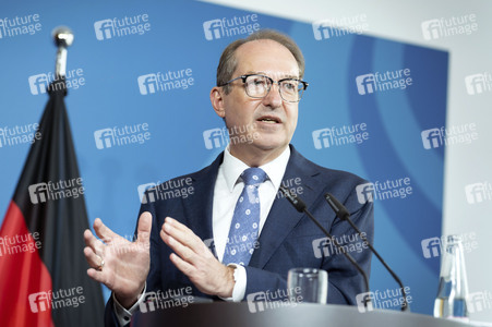 Pressestatement von Gerhard Karner und Alexander Dobrindt in Berlin