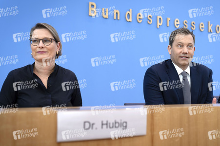 Bundespressekonferenz 'Vorstellung des Aktionsplans zur Bekämpfung von Steuer- und Finanzkriminalität' in Berlin