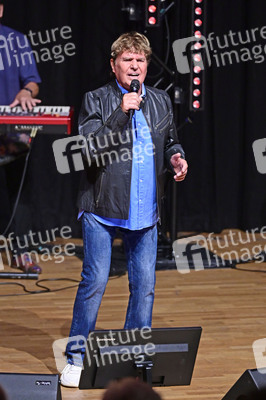Geburtstags-Show 'Ein Hoch auf Achim' in Cottbus