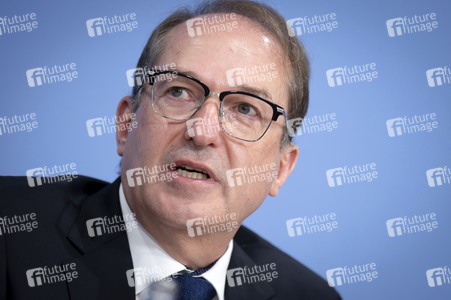 Bundespressekonferenz 'Bundeslagebild Sexualdelikte zum Nachteil von Kindern und Jugendlichen 2025' in Berlin