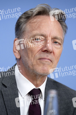 Bundespressekonferenz 'Bundeslagebild Sexualdelikte zum Nachteil von Kindern und Jugendlichen 2025' in Berlin