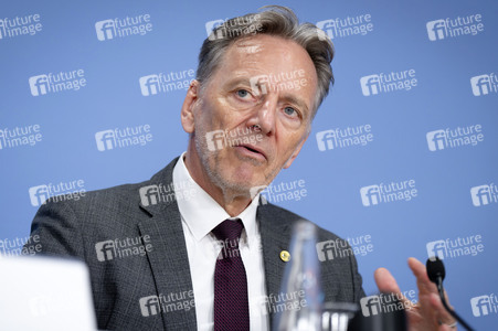Bundespressekonferenz 'Bundeslagebild Sexualdelikte zum Nachteil von Kindern und Jugendlichen 2025' in Berlin