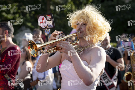 Drag March beim 48. Christopher Street Day 2026 in Berlin