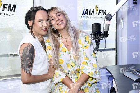 'Champagne Secrets' Radioshow in Berlin