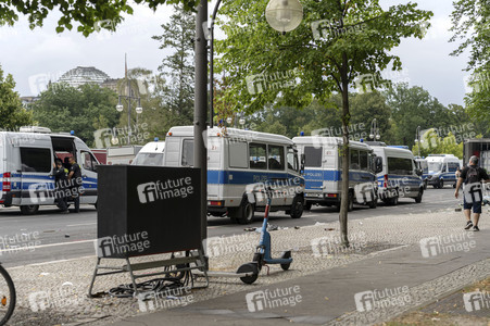 Nach dem Terroranschlag beim 48. Christopher Street Day 2026 in Berlin