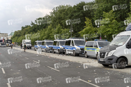 Nach dem Terroranschlag beim 48. Christopher Street Day 2026 in Berlin