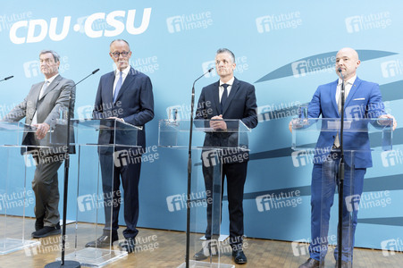 Sondersitzung der CDU/CSU-Bundestagsfraktion in Berlin