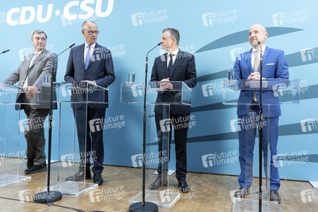 Sondersitzung der CDU/CSU-Bundestagsfraktion in Berlin