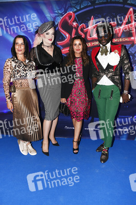 Musicalpremiere 'Sister Act - Das himmlische Musical' in Berlin