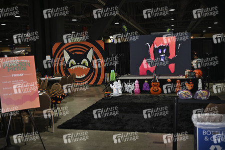 Midsummer Scream - Halloween & Horror Convention in Long Beach