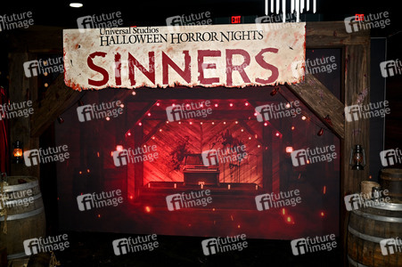 Midsummer Scream - Halloween & Horror Convention in Long Beach