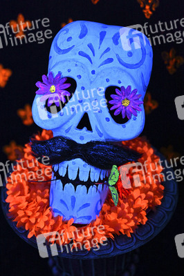 Midsummer Scream - Halloween & Horror Convention in Long Beach