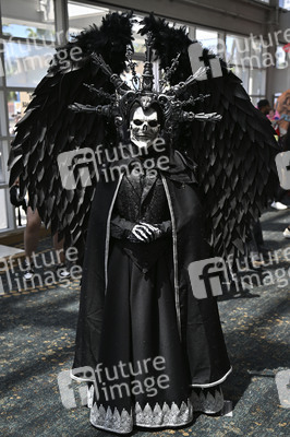 Midsummer Scream - Halloween & Horror Convention in Long Beach