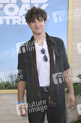 Filmpremiere 'The End of Oak Street' in Burbank