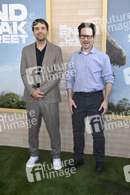 Filmpremiere 'The End of Oak Street' in Burbank