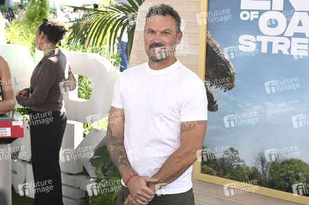 Filmpremiere 'The End of Oak Street' in Burbank