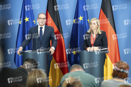 Pressekonferenz zur Reform des Rechts der Nachrichtendienste in Berlin