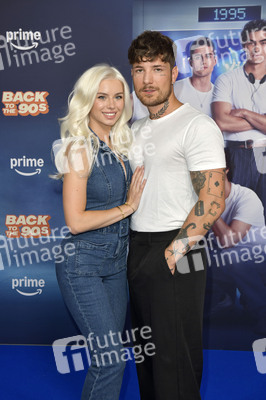Filmpremiere 'Back to the 90s' in Berlin